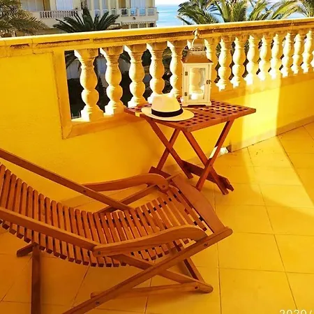 Διαμέρισμα Estupendo En Primera Linea De Playa Y Con Vistas Al Mar *